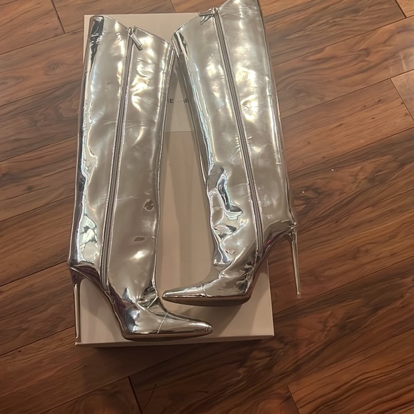 Alexandre Vauthier Alextoeboot - Picture 2 of 7